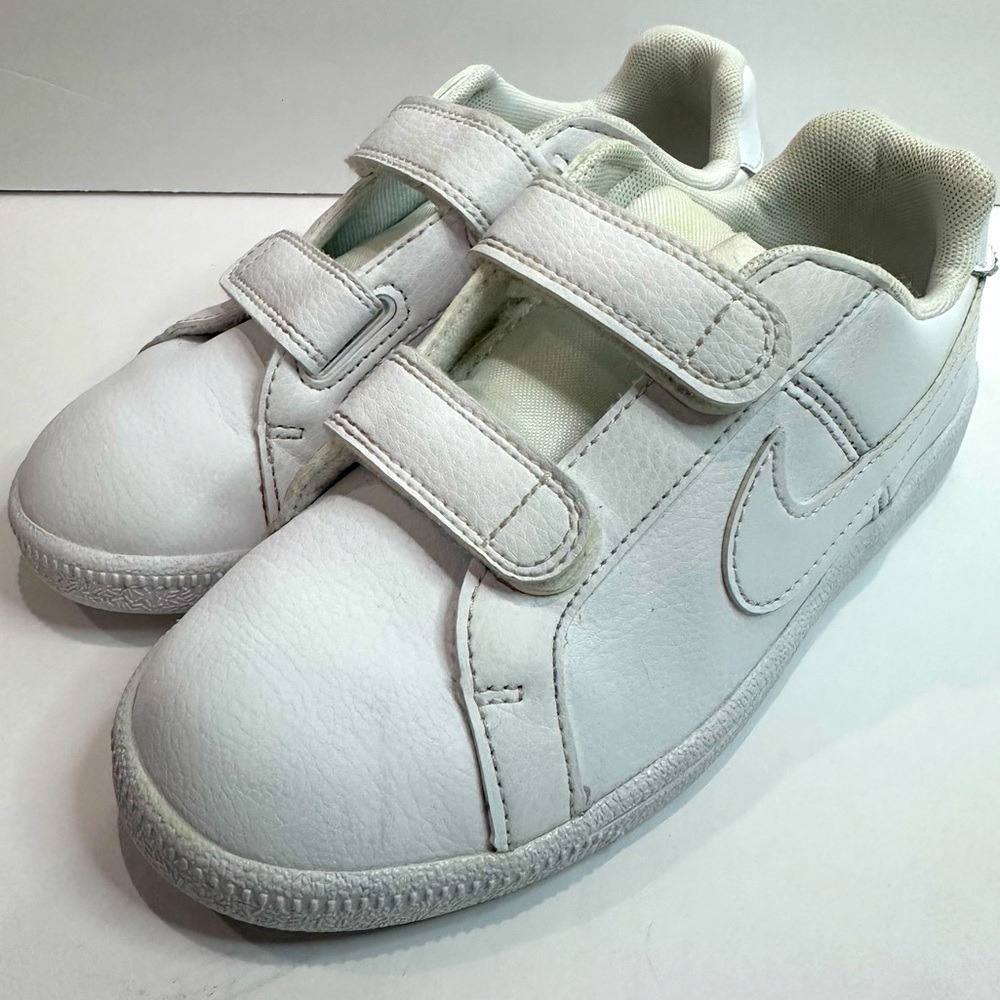 Used white Nike court Royale sz.13c